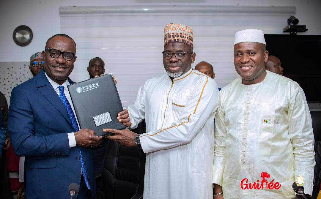 La Banque d'Investissement et de Développement de la CEDEAO (BIDC) et le gouvernement de la Guinée signent des accords de prêt d'une valeur de 63 millions USD